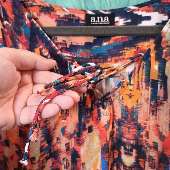 A.N.A Orange Blue and White Multi Color V-Neck Front Tie Long Sleeve Top Size L - Picture 7 of 9